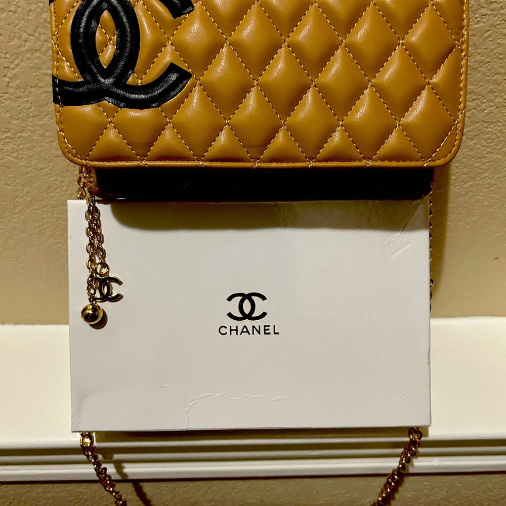 Chanel crossbody/ clutch